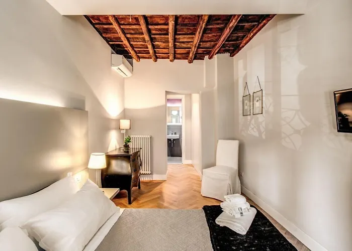 Appartement Trevi Fountain Superior 3 Bdr *