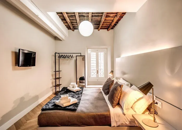 Appartement Trevi Fountain Superior 3 Bdr Rome