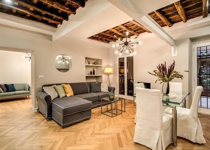 Trevi Fountain Superior 3 Bdr Appartement *
