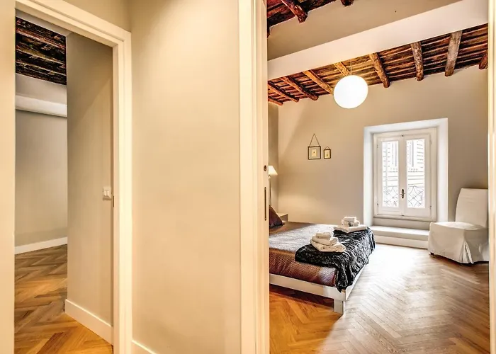 Apartment Trevi Fountain Superior 3 Bdr *